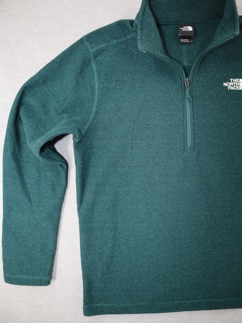 The North Face Men's Teal Quarter-Zip Fleece Pullover